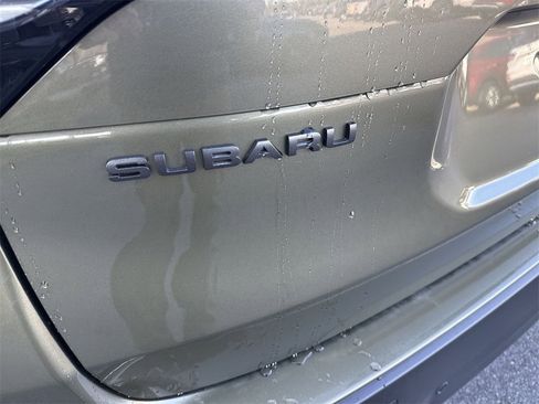 Used 2025 Subaru Forester Limited image 7