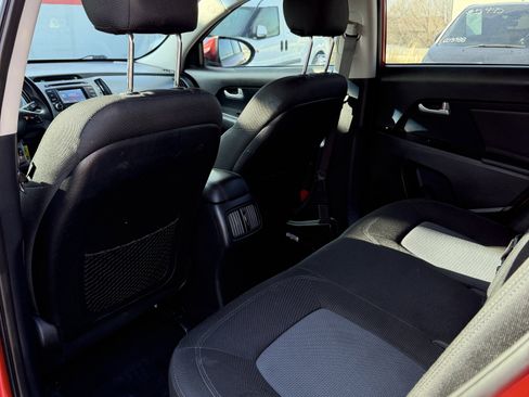 Used 2015 Kia Sportage LX FWD image 22