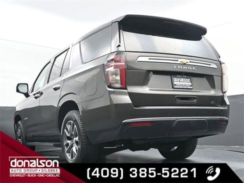 Used 2021 Chevrolet Tahoe LT w/ LT Signature Package image 19