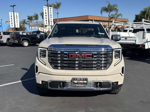 New 2026 GMC Sierra 1500 Denali w/ Technology Package image 2