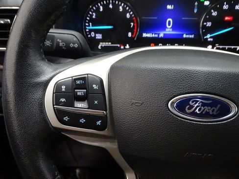 Used 2023 Ford Explorer Limited AWD/4WD image 27
