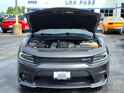 Used 2018 Dodge Charger R/T Scat Pack w/ Driver Confidence Group RWD image 31