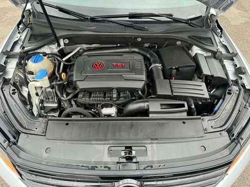 Used 2016 Volkswagen Passat 1.8T SE image 10