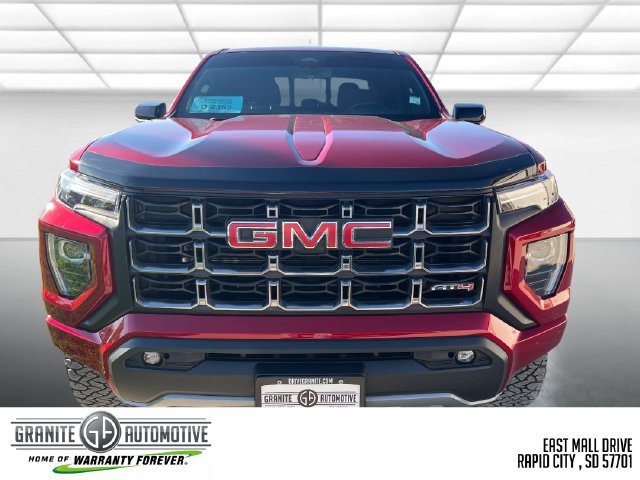 Used 2025 GMC Canyon AT4 AWD/4WD image 9