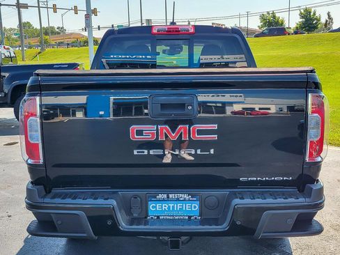 Certified 2022 GMC Canyon Denali w/ Denali Black Edition Package image 5