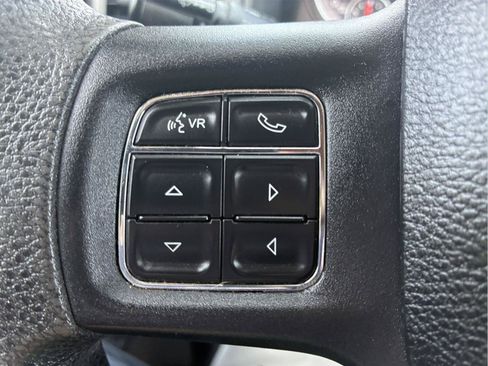 Used 2015 RAM 2500 Tradesman w/ Chrome Appearance Group AWD/4WD image 16