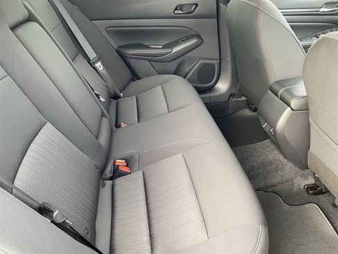 New 2025 Nissan Altima 2.5 SV image 14