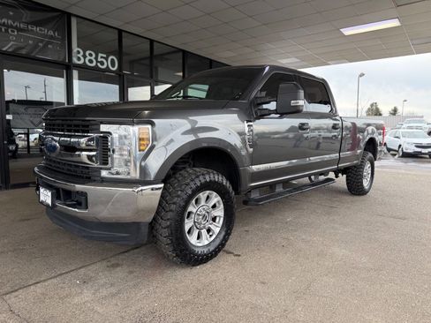 Used 2019 Ford F250 XLT image 1