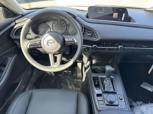 New 2026 MAZDA CX-30 AWD 2.5 S w/ Select Sport Pkg image 3