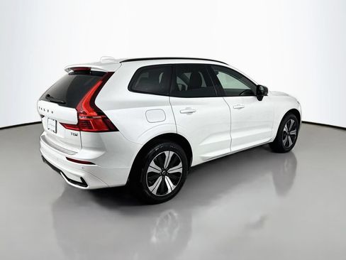 Used 2025 Volvo XC60 T8 Core w/ Protection Package Premier AWD/4WD image 9