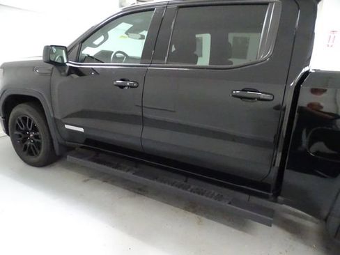 Certified 2024 GMC Sierra 1500 Elevation AWD/4WD image 18