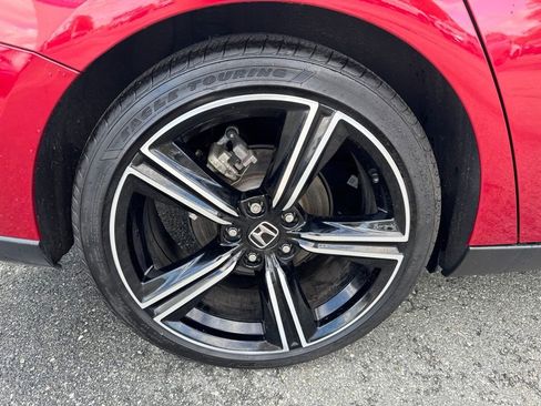 Used 2025 Honda Accord Sport image 11