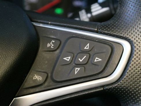 Used 2023 Chevrolet Malibu LT FWD image 21