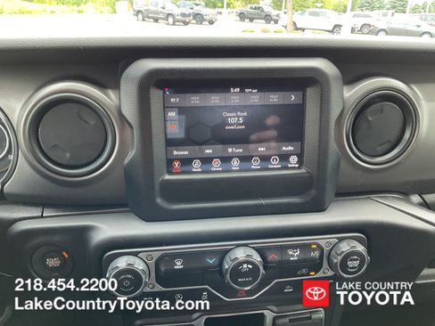 Used 2023 Jeep Wrangler Sport AWD/4WD image 23