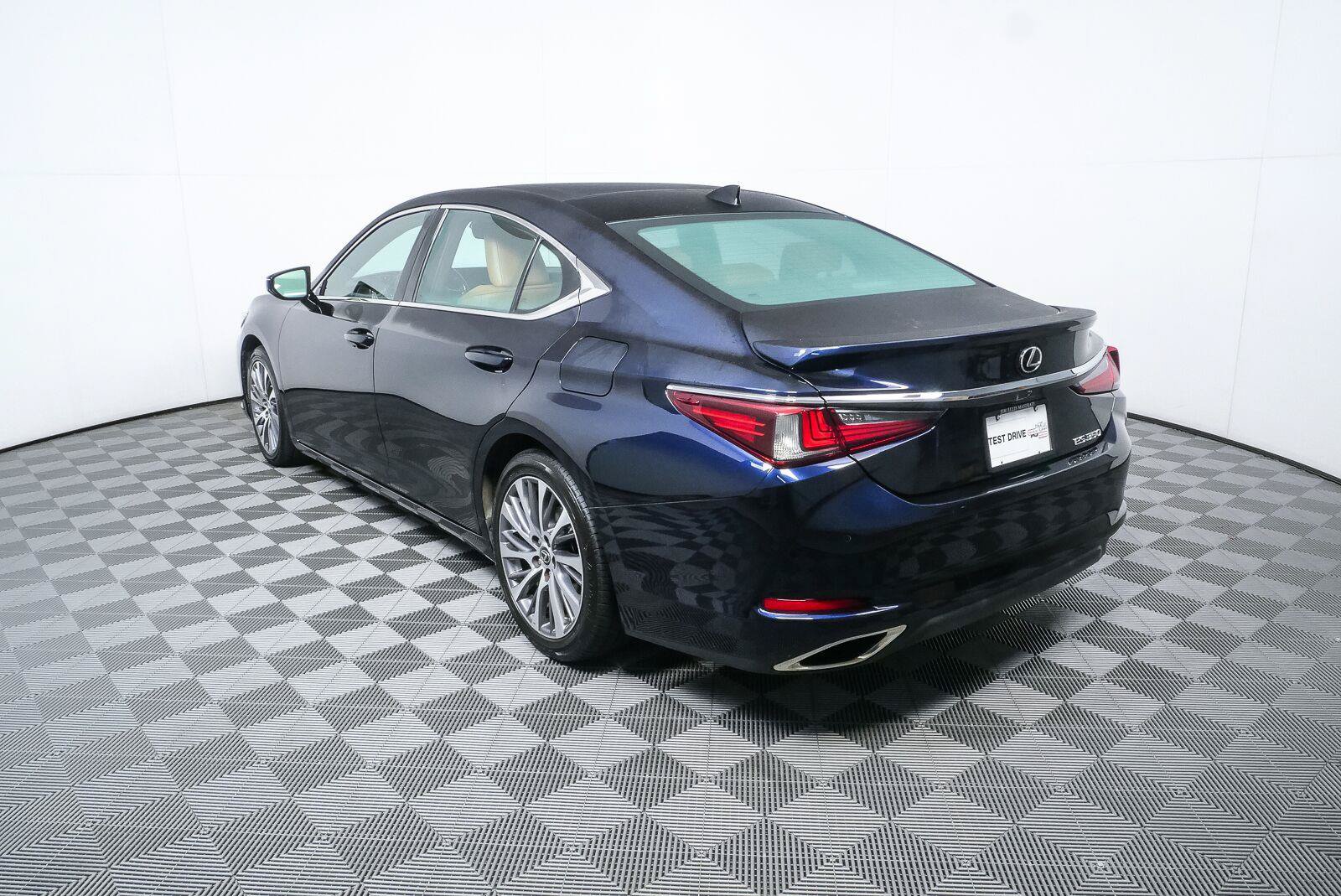Used 2021 Lexus ES 350 w/ Premium Package FWD image 28