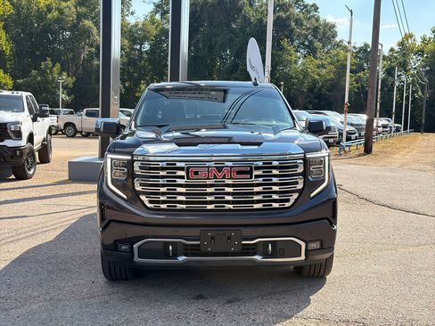 Used 2023 GMC Sierra 1500 Denali w/ Denali Reserve Package AWD/4WD image 13