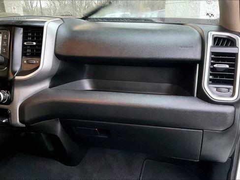 Used 2019 RAM 2500 Big Horn image 20