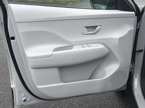 New 2027 Hyundai Kona SEL Sport FWD image 12