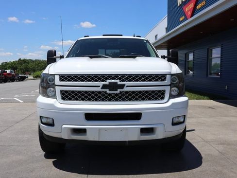 Used 2014 Chevrolet Silverado 3500 LTZ w/ LTZ Plus Package AWD/4WD image 4