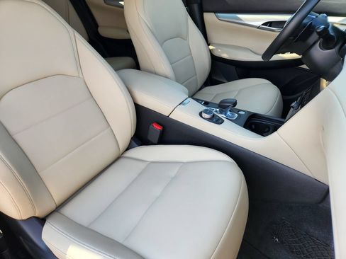 Used 2021 INFINITI QX50 Luxe w/ Cargo Package AWD/4WD image 12