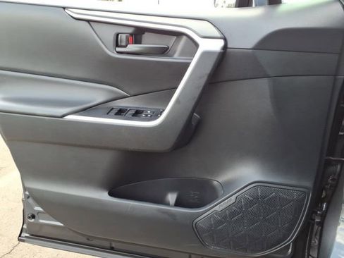 Used 2024 Toyota RAV4 LE image 18