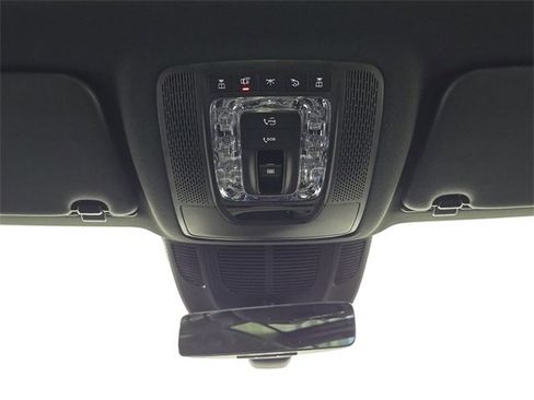 New 2026 Mercedes-Benz GLS 580 4MATIC image 27