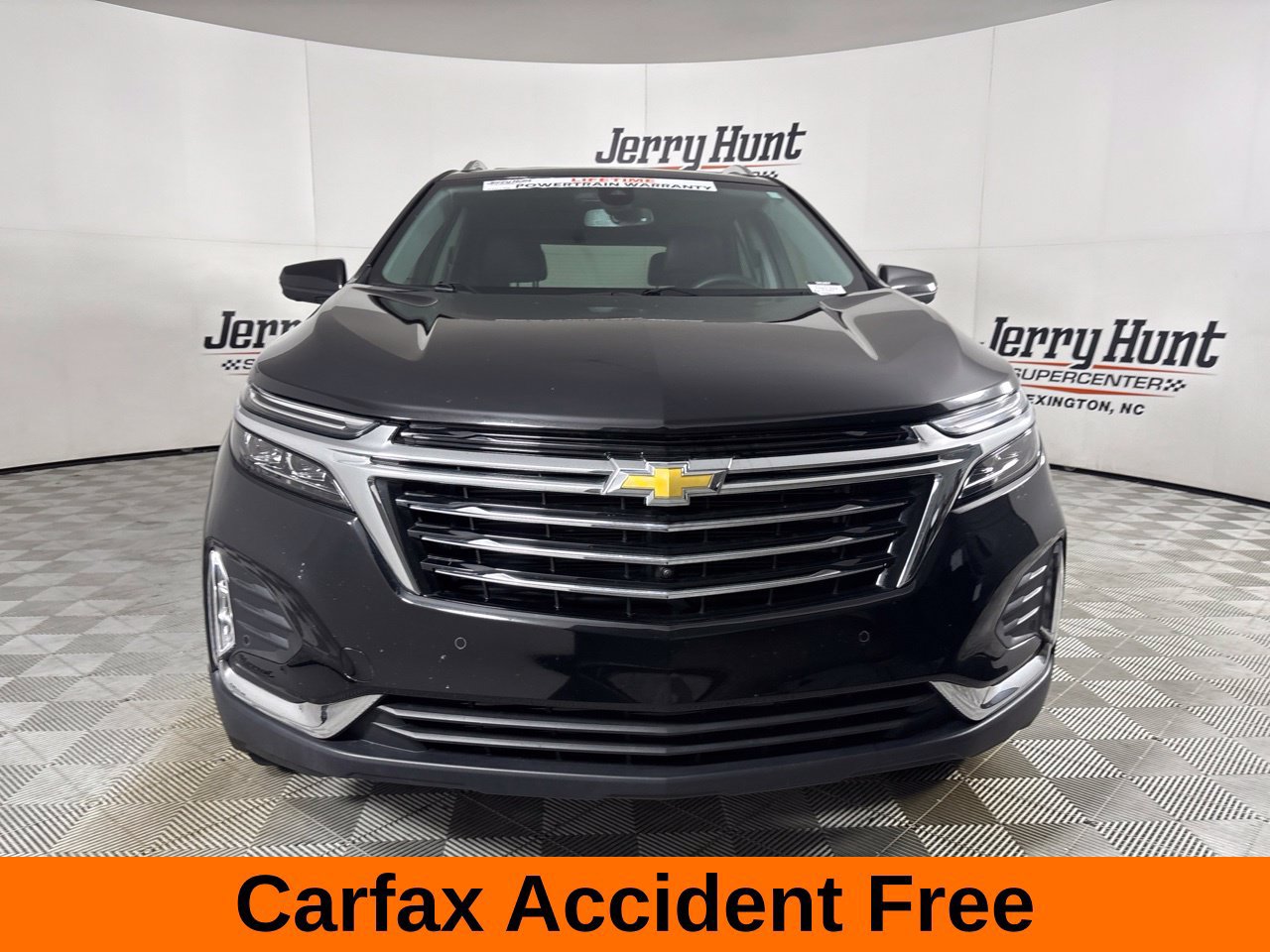 Used 2023 Chevrolet Equinox Premier AWD/4WD image 3