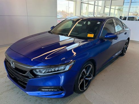 Used 2019 Honda Accord Sport image 4