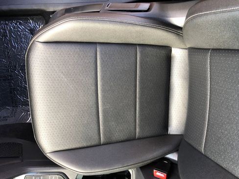 Used 2019 Volkswagen Tiguan SEL image 53