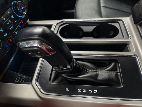 Used 2020 Ford F150 Lariat image 25