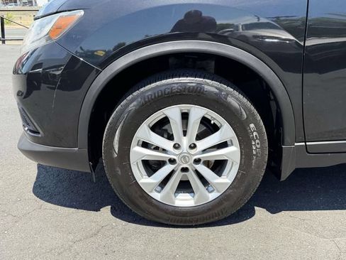 Used 2016 Nissan Rogue SV AWD/4WD image 8