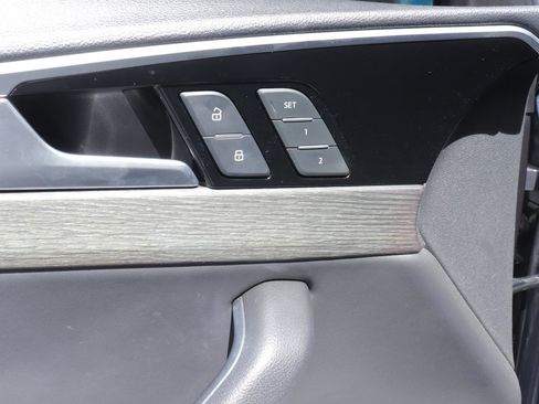 Used 2020 Audi A4 2.0T Premium w/ Convenience Package image 23