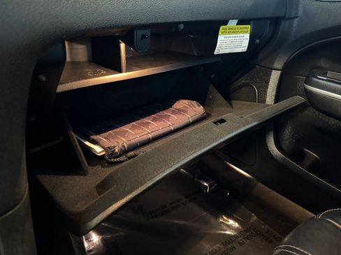Used 2019 Chrysler 300 S RWD image 19