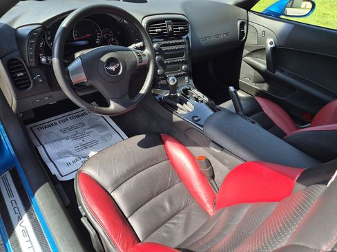 Used 2008 Chevrolet Corvette Z06 w/ Preferred Equipment Group RWD image 17