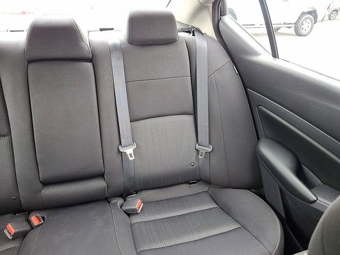 Used 2022 Nissan Altima 2.5 S FWD image 5