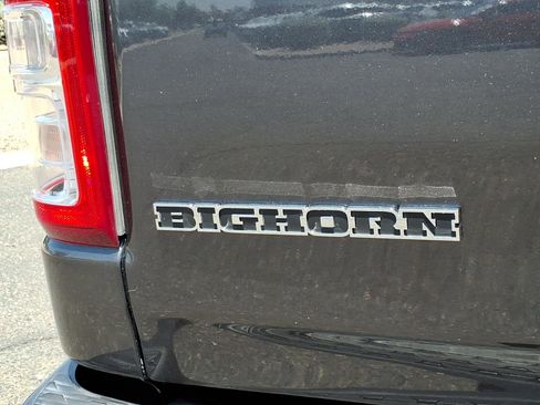 Used 2019 RAM 1500 Big Horn RWD image 17