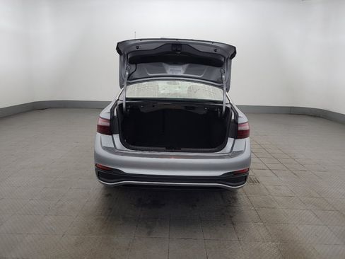 Used 2024 Volkswagen Jetta SE FWD image 29