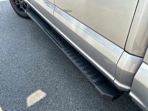 New 2025 Ford F150 Lariat w/ FX4 Off-Road Package image 17