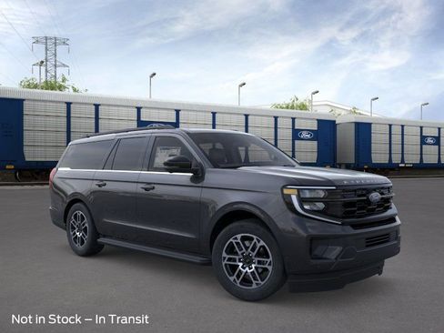 New 2025 Ford Expedition Max Active image 10