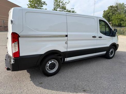 Used 2019 Ford Transit 150 130 Low Roof RWD image 39