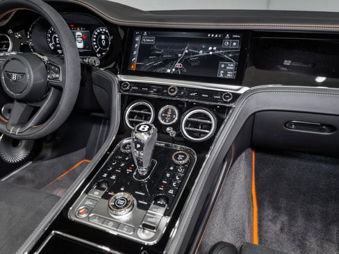 New 2026 Bentley Continental GTC AWD/4WD image 28