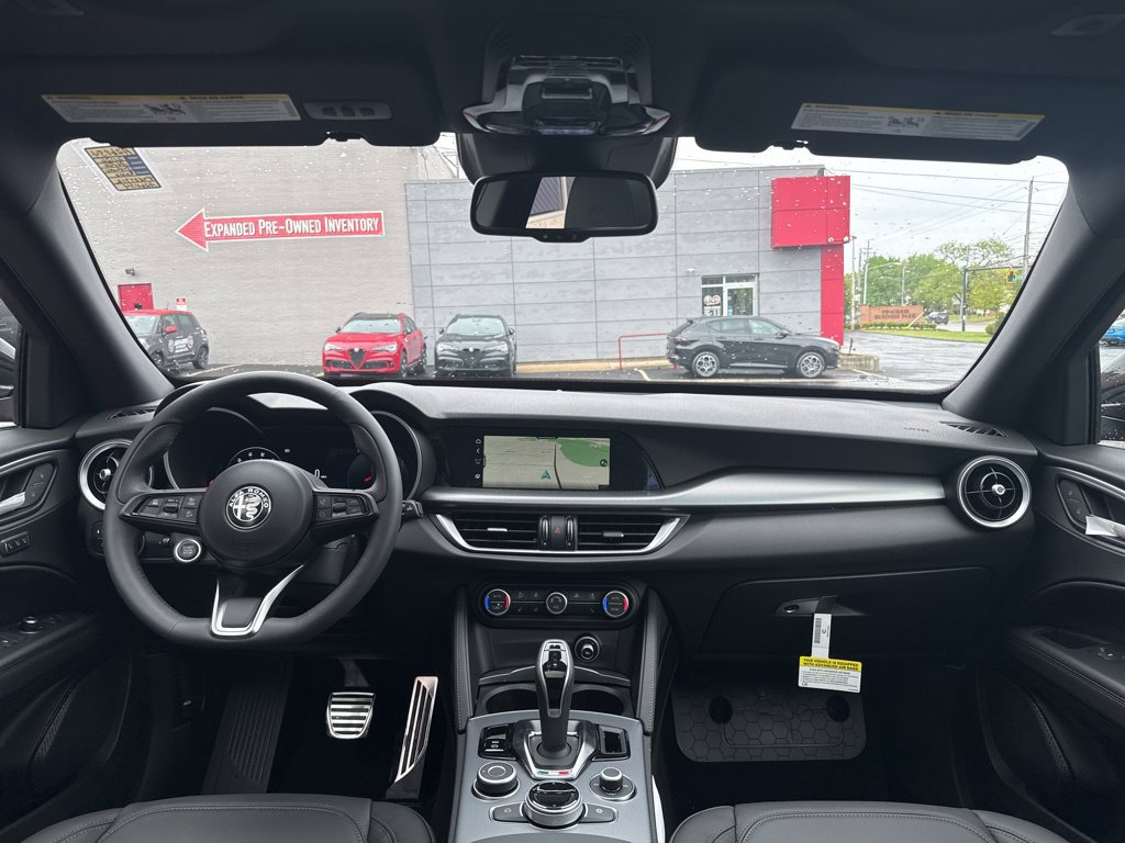 New 2026 Alfa Romeo Stelvio Sprint AWD/4WD image 13
