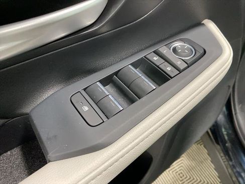 Certified 2026 Toyota Grand Highlander XLE image 28