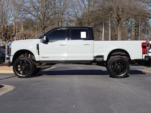 Used 2025 Ford F350 Platinum image 5