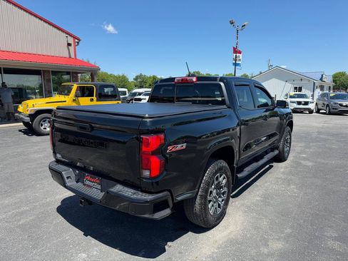 Used 2024 Chevrolet Colorado Z71 w/ Z71 Convenience Package 2 AWD/4WD image 4