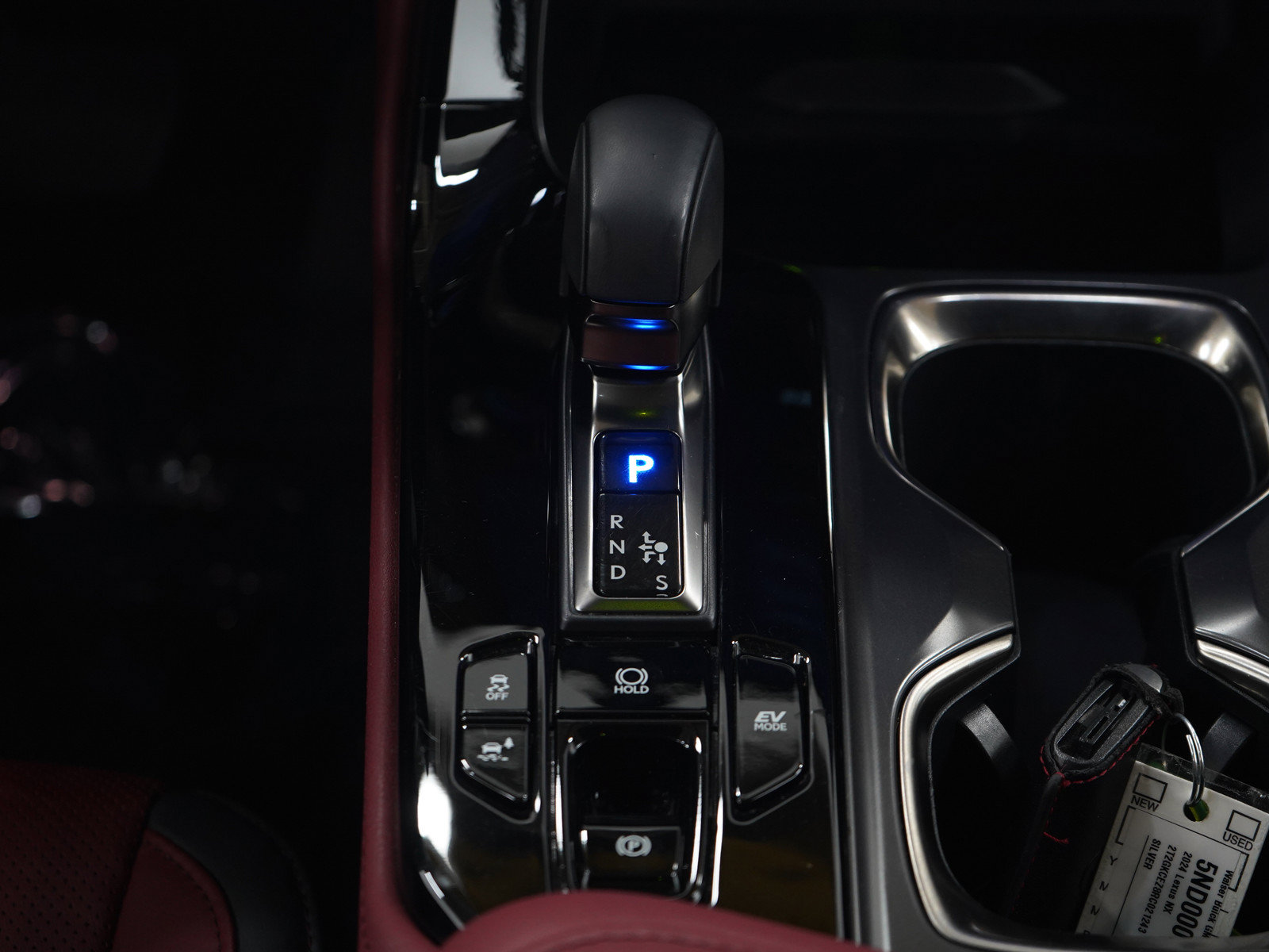 Used 2024 Lexus NX 350h AWD image 21