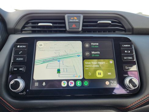 New 2025 Nissan Versa SR w/ Trunk Package image 2