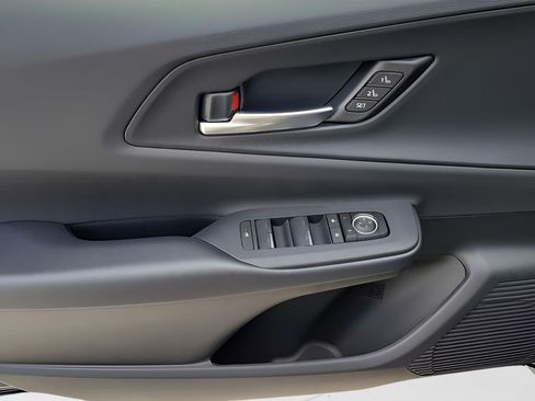 New 2026 Toyota Prius Plug-In Hybrid FWD image 28