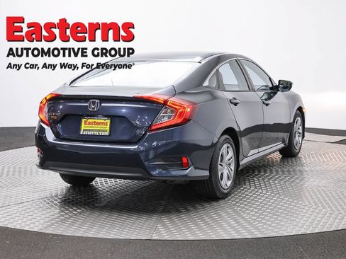 Used 2018 Honda Civic LX image 5