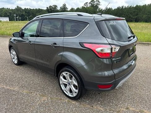 Used 2017 Ford Escape Titanium FWD image 8